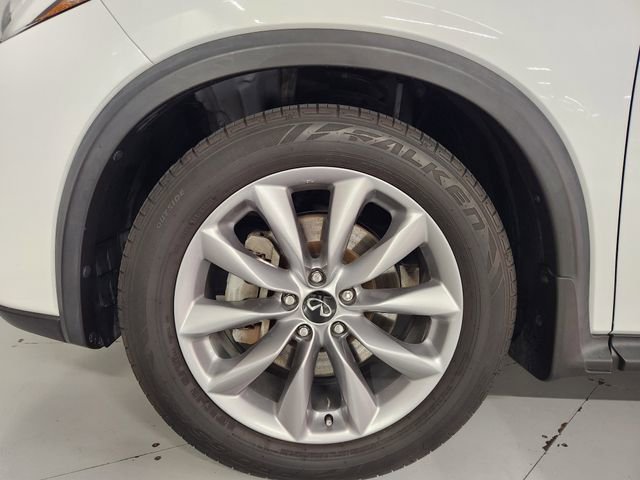 Used 2021 INFINITI QX50 Essential w/ Cargo Package image 8