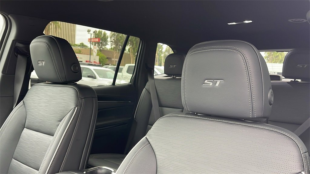 New 2026 Buick Enclave Sport Touring w/ Power Package image 12