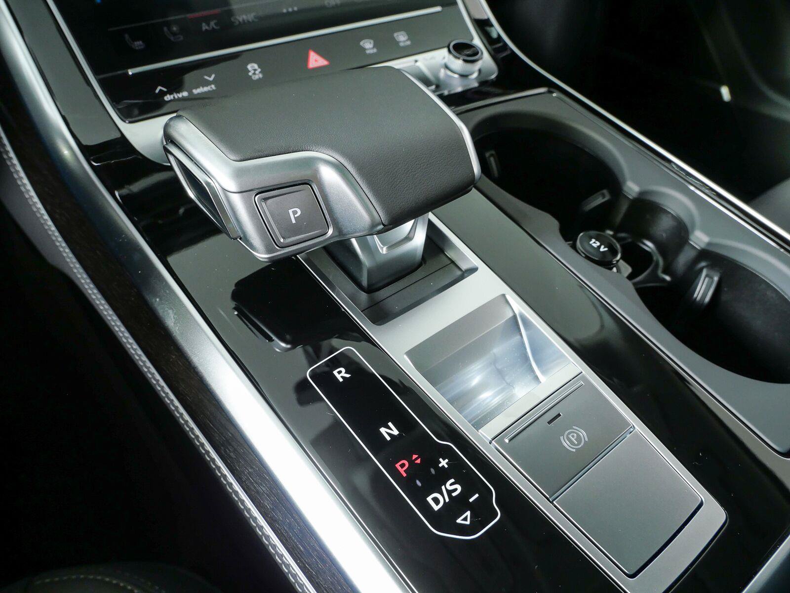 New 2026 Audi Q7 Premium Plus AWD/4WD image 18