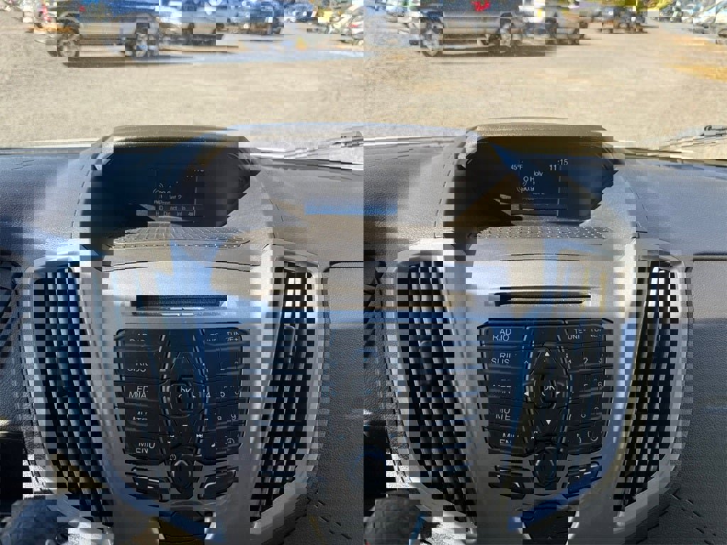 Used 2017 Ford Transit 350 XLT image 18