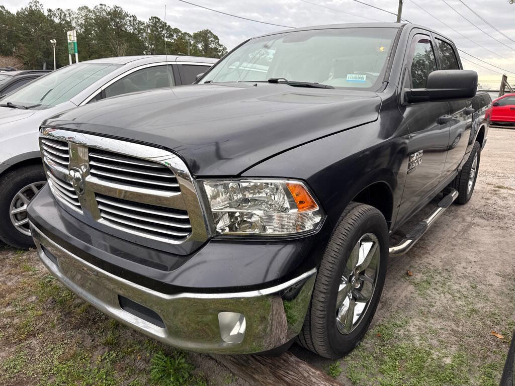 Used 2019 RAM 1500 Tradesman w/ Tradesman SXT Package image 1