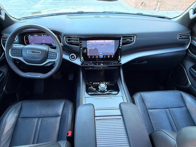 Used 2023 Jeep Wagoneer Series II AWD/4WD image 12