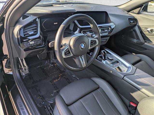 Certified 2023 BMW Z4 M40i w/ Premium Package image 10