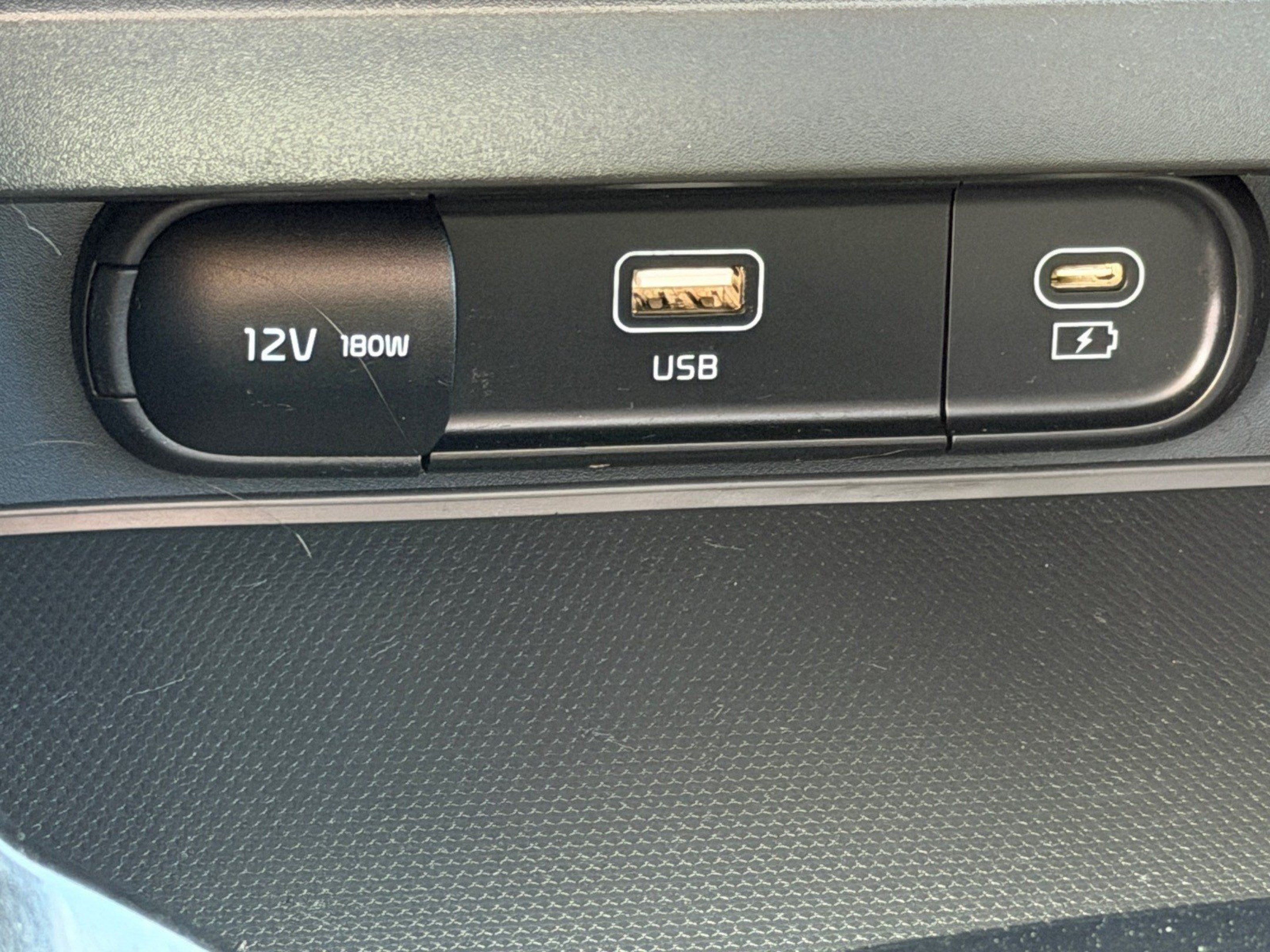 Certified 2024 Kia Soul GT-Line w/ Option Group 020 FWD image 41