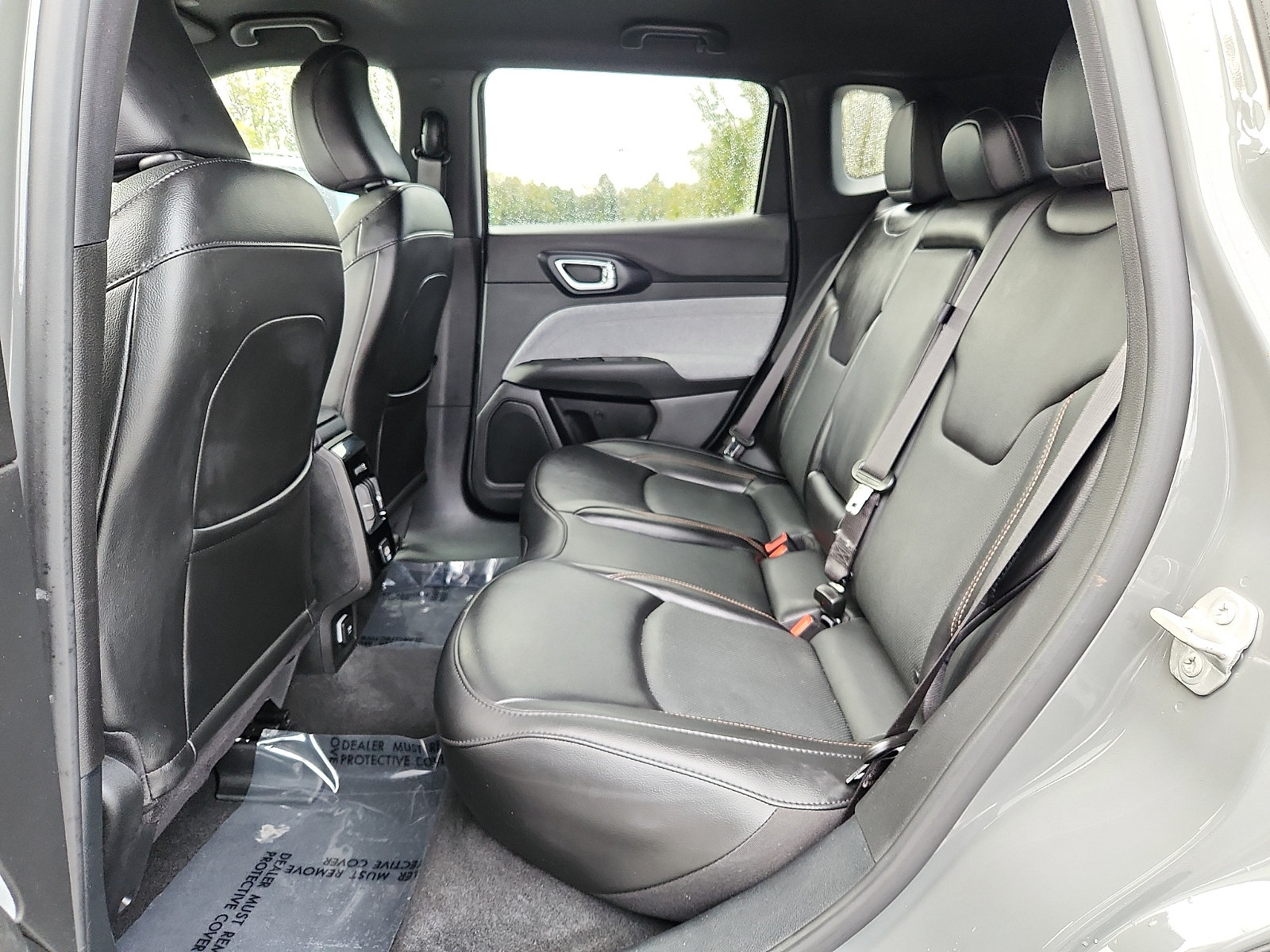 Used 2023 Jeep Compass Latitude AWD/4WD image 10