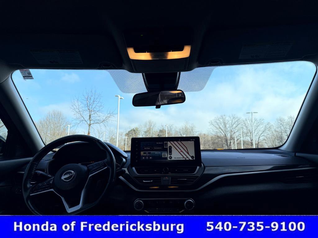 Used 2024 Nissan Altima 2.5 SR w/ SR Premium Package image 38