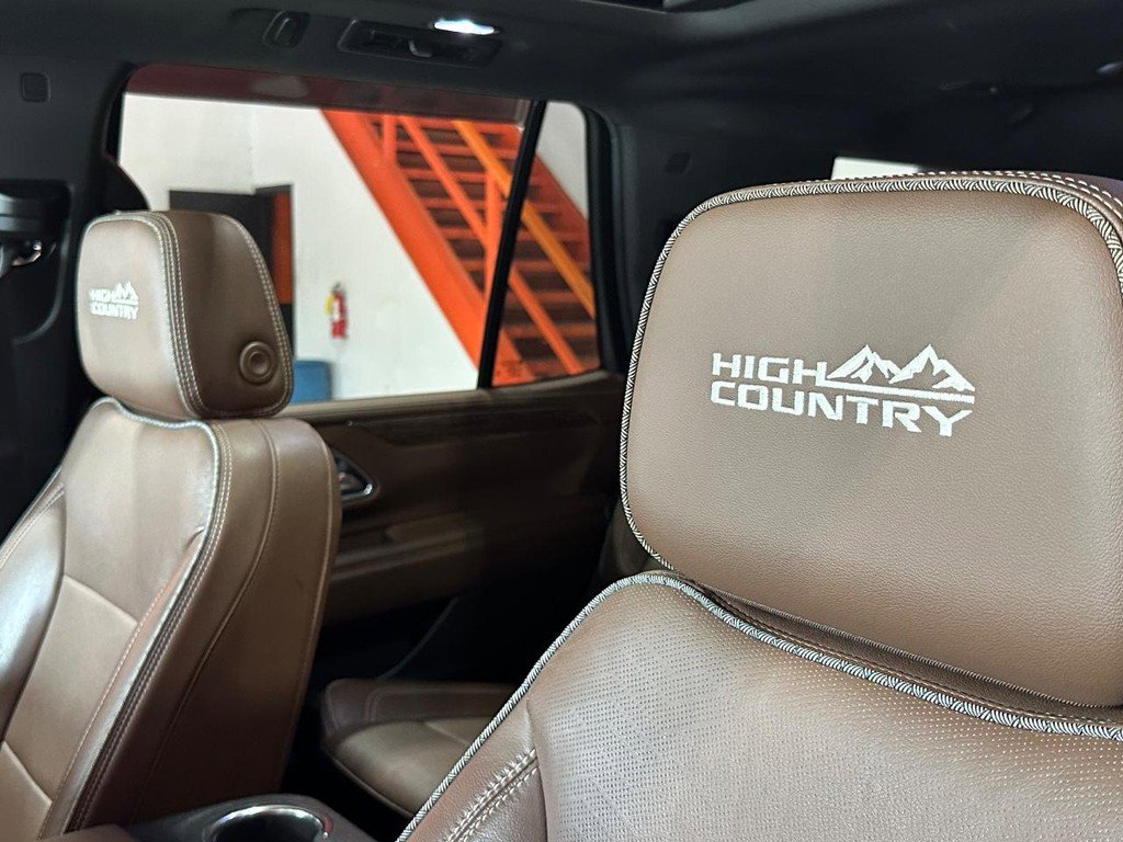 Used 2021 Chevrolet Tahoe High Country AWD/4WD image 14