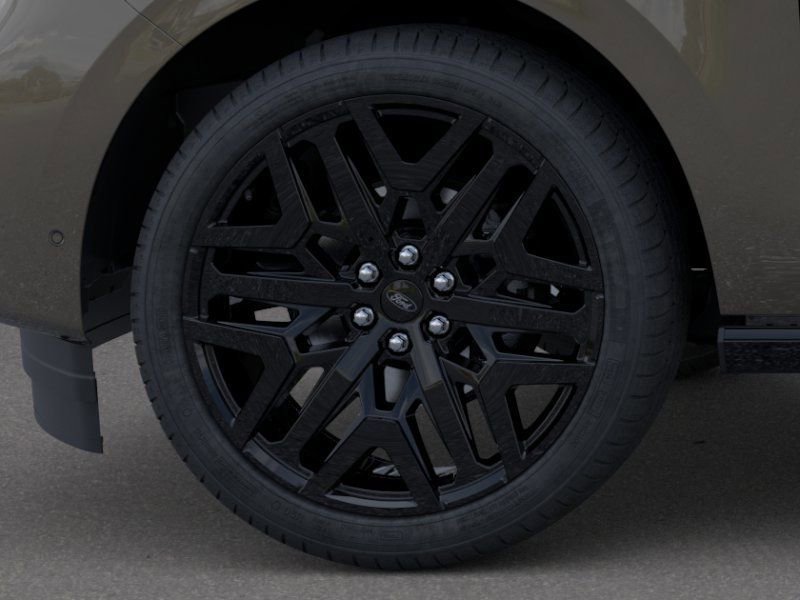 New 2026 Ford Expedition Max Platinum w/ Stealth Performance Package AWD/4WD image 19