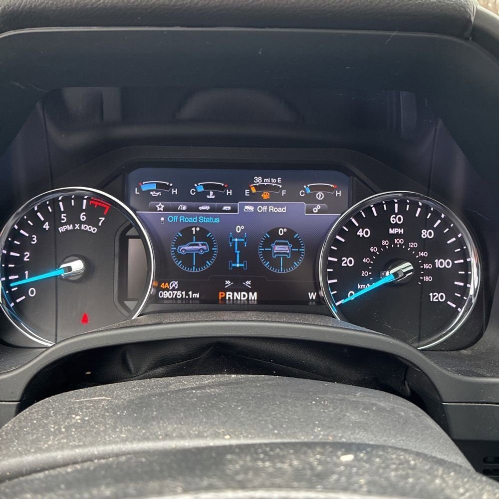 Used 2019 Ford Expedition Max Limited w/ Equipment Group 302A image 8