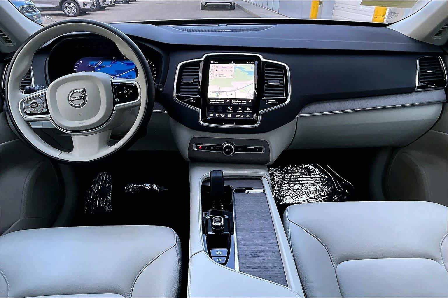 Certified 2023 Volvo XC90 B6 Plus w/ Protection Package Premier AWD/4WD image 15