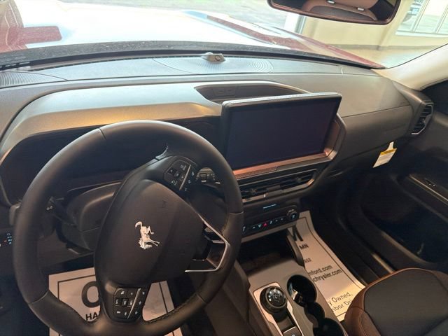 New 2026 Ford Bronco Sport Outer Banks w/ Outer Banks Tech Package+ AWD/4WD image 10