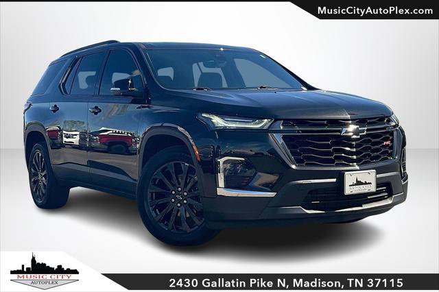 Used 2023 Chevrolet Traverse RS