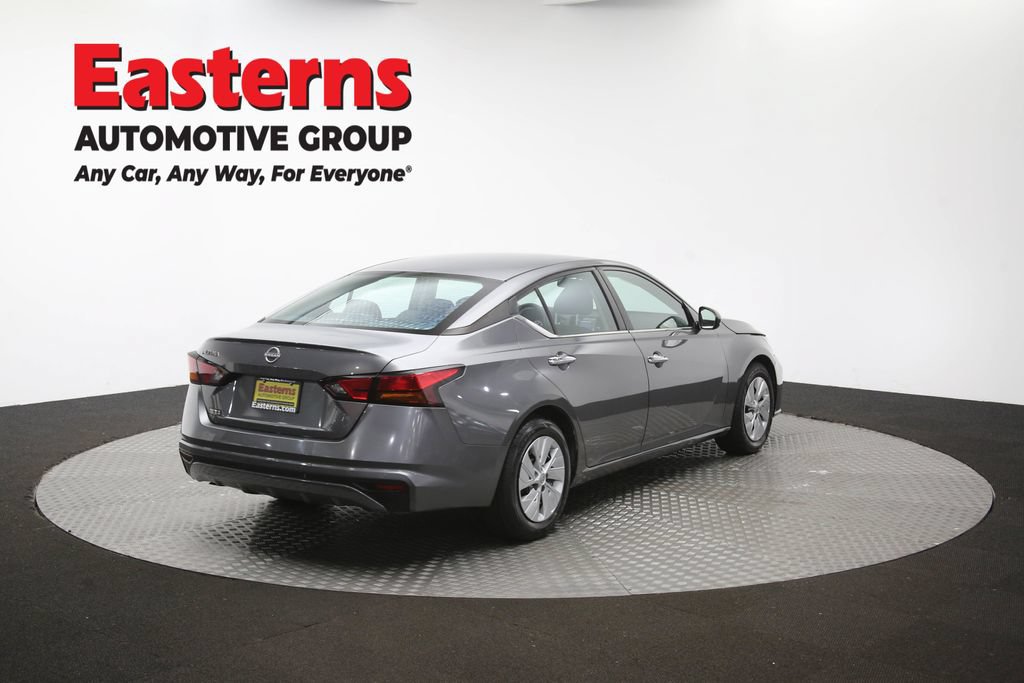 Used 2023 Nissan Altima 2.5 S FWD image 39