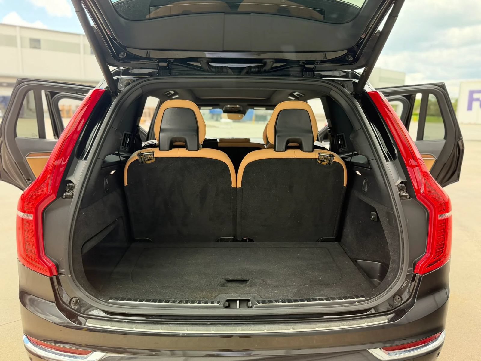 Used 2017 Volvo XC90 T6 Inscription w/ Vision Package AWD/4WD image 22