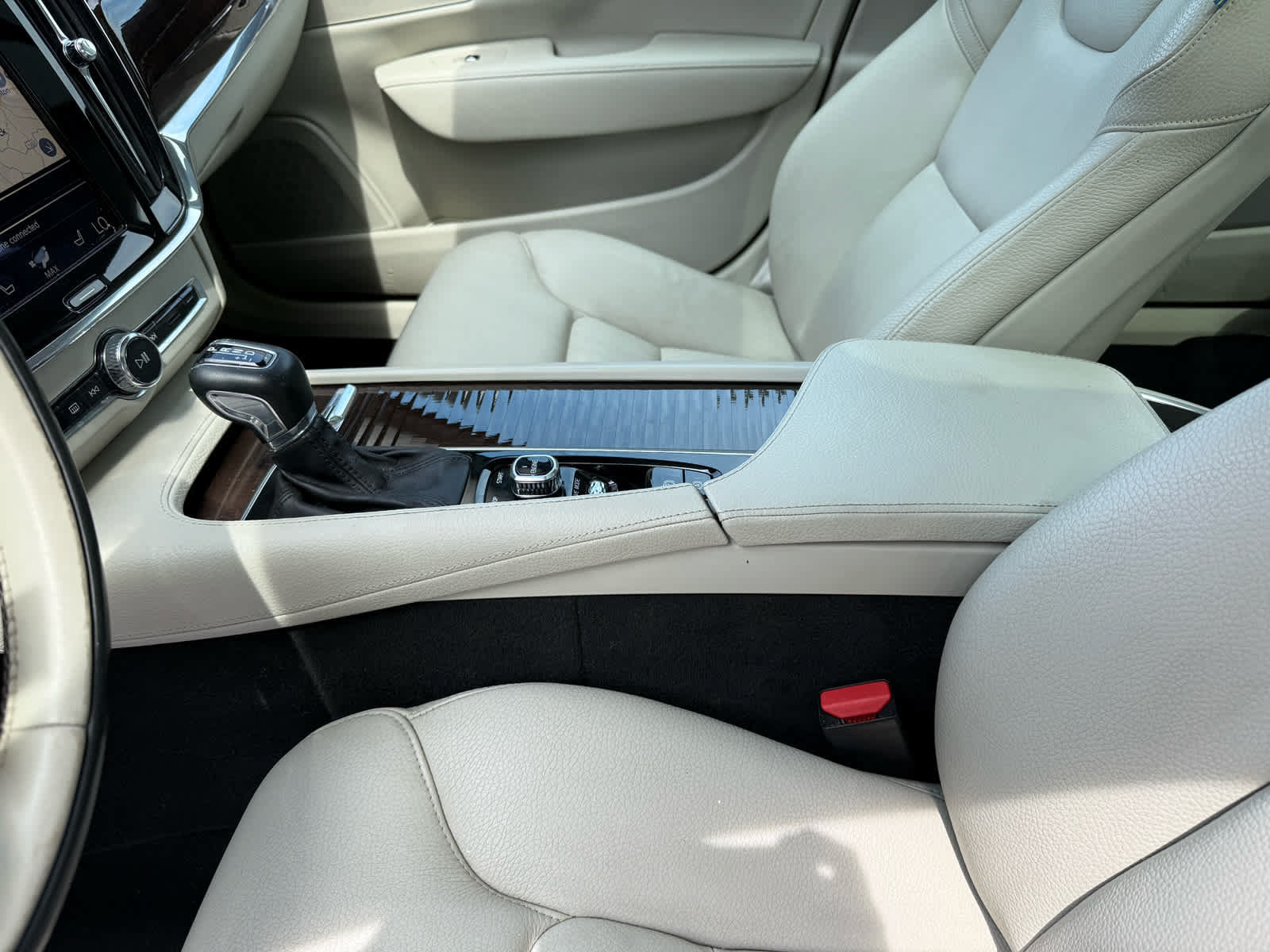Used 2018 Volvo S90 T5 Momentum AWD/4WD image 23