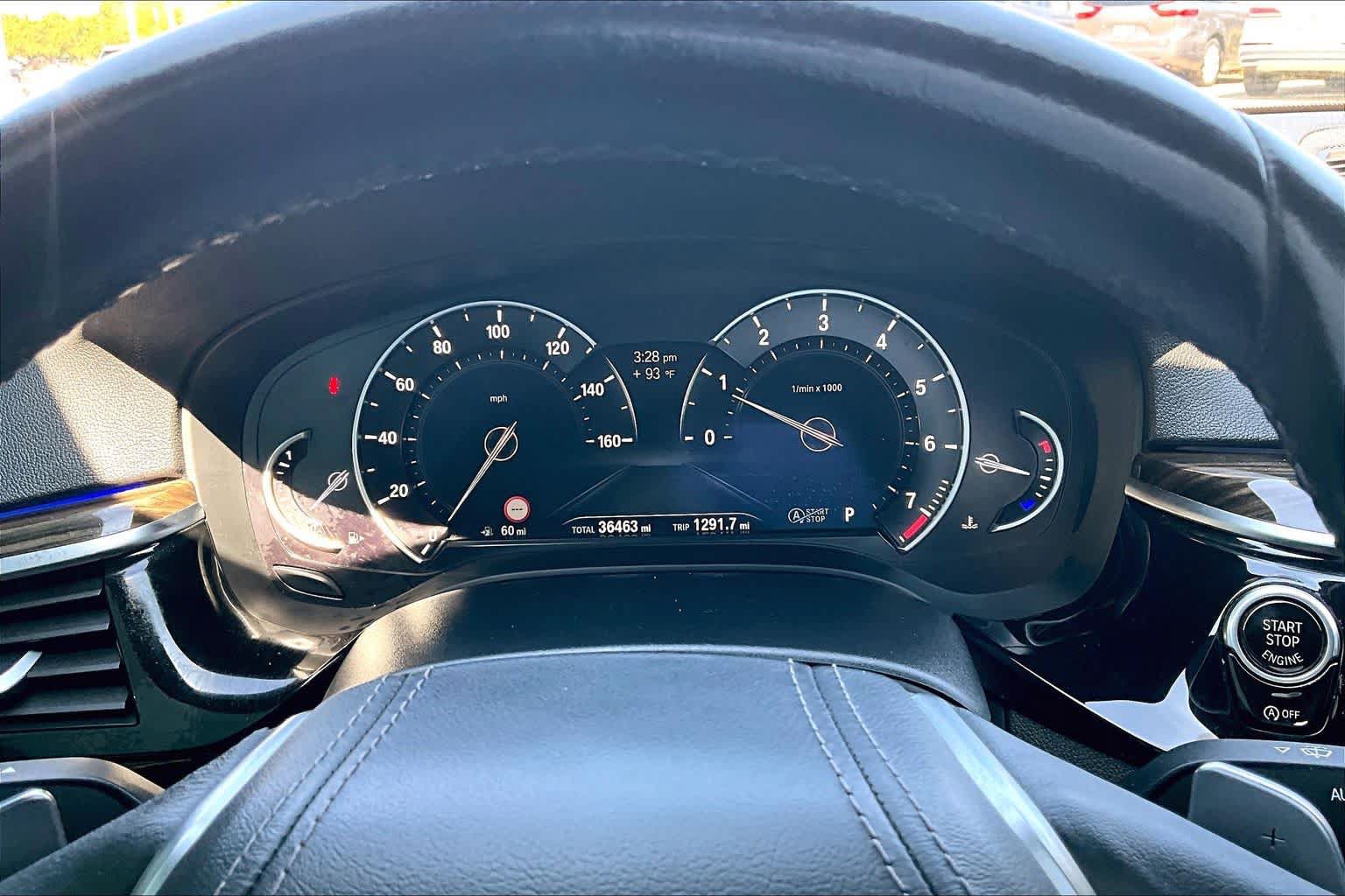 Used 2018 BMW 530i w/ Premium Package RWD image 25