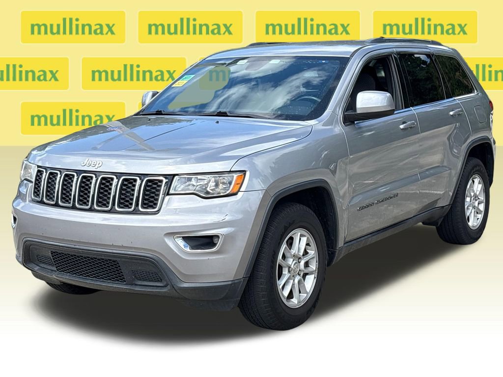Used 2018 Jeep Grand Cherokee Laredo RWD image 12