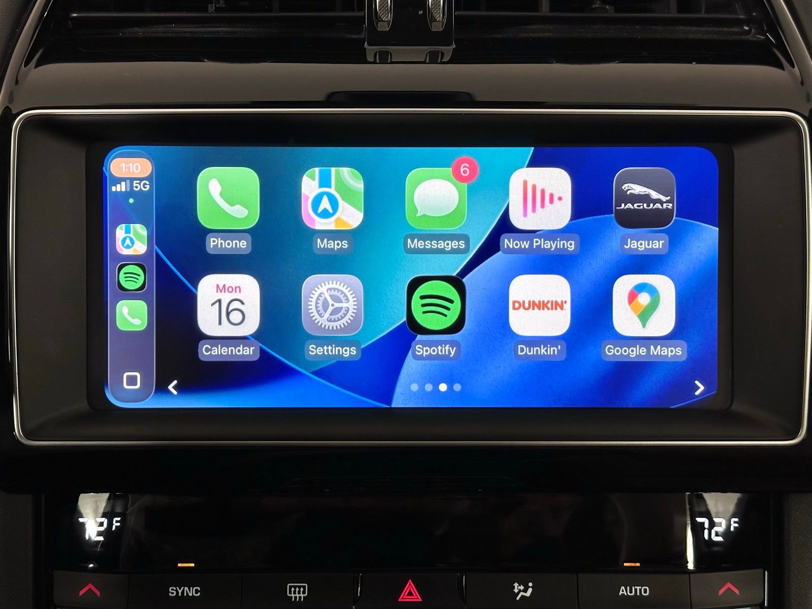 Used 2020 Jaguar F-PACE Premium image 3