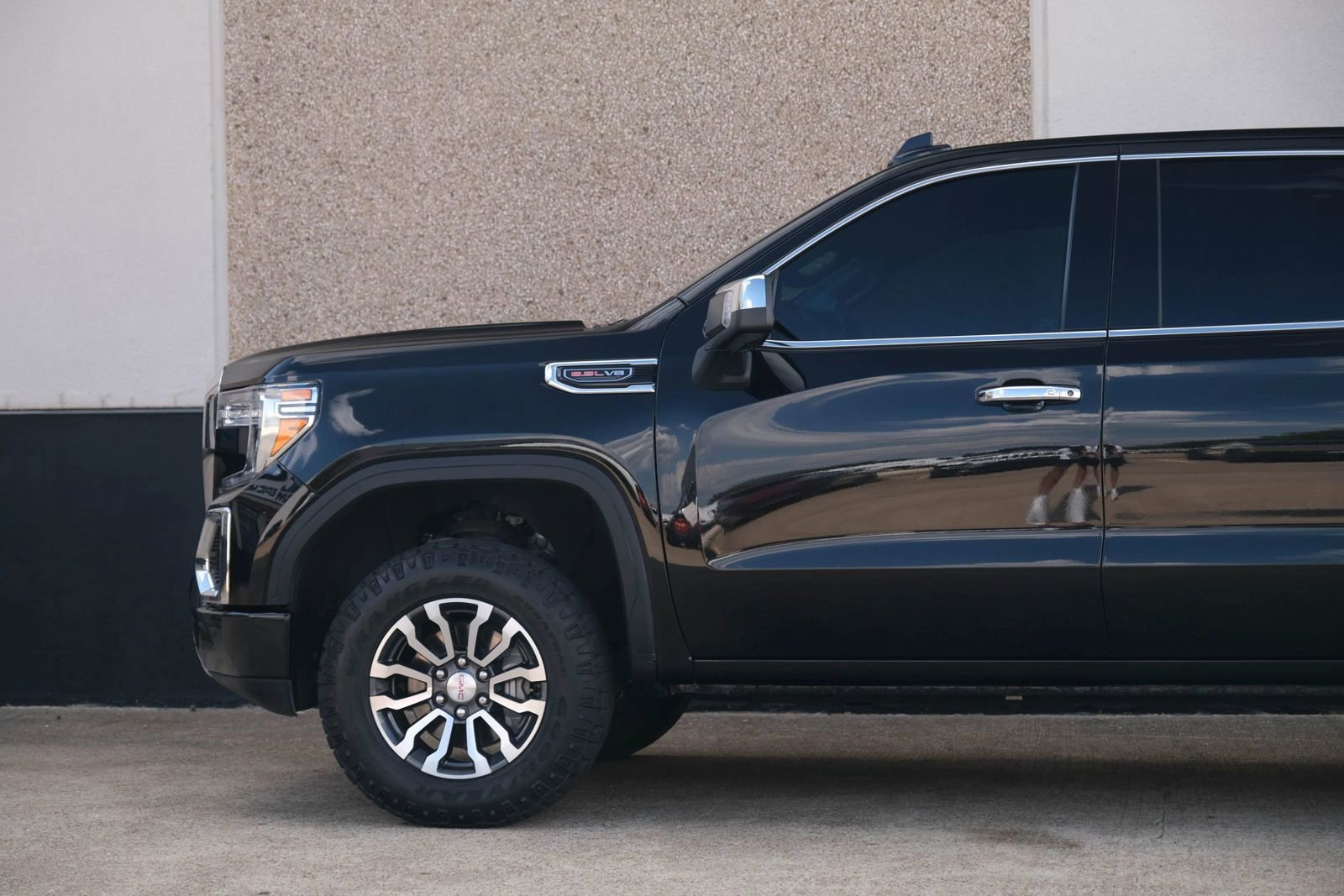 Used 2021 GMC Sierra 1500 Denali w/ Driver Alert Package II AWD/4WD image 7