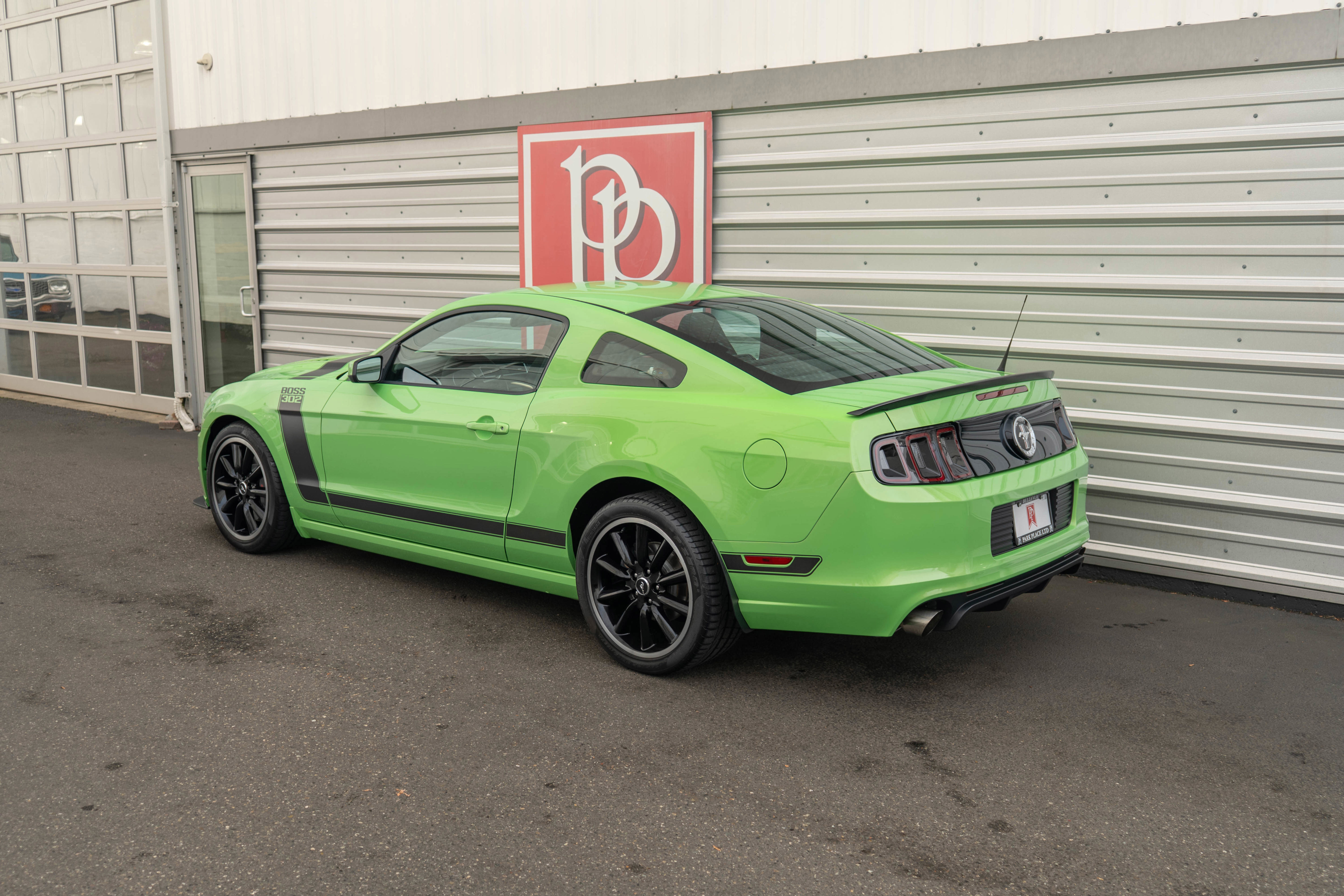 Used 2013 Ford Mustang Boss 302 w/ Boss 302 Accessory Pkg image 34