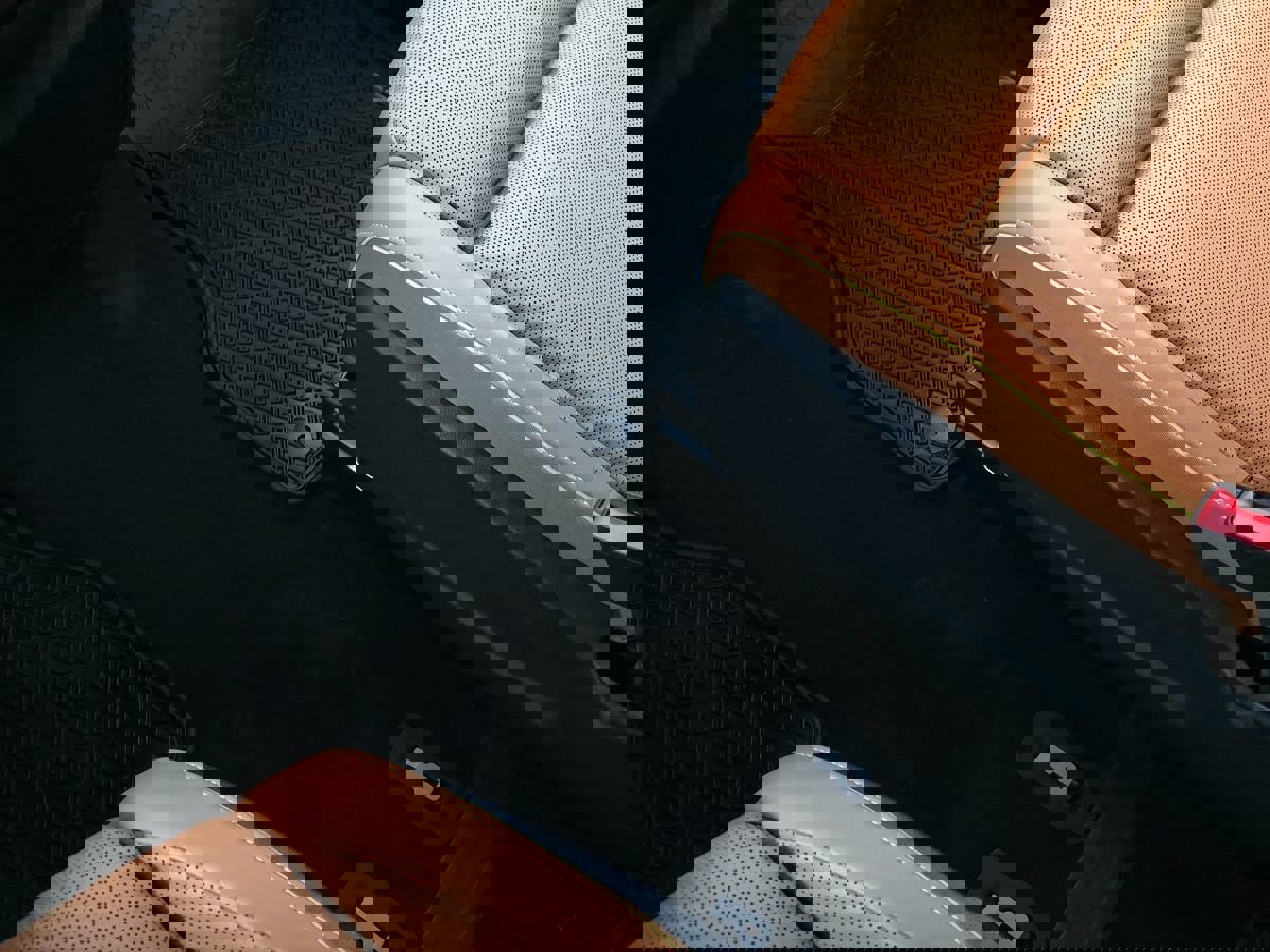 Used 2025 Volkswagen ID. Buzz Pro S image 59