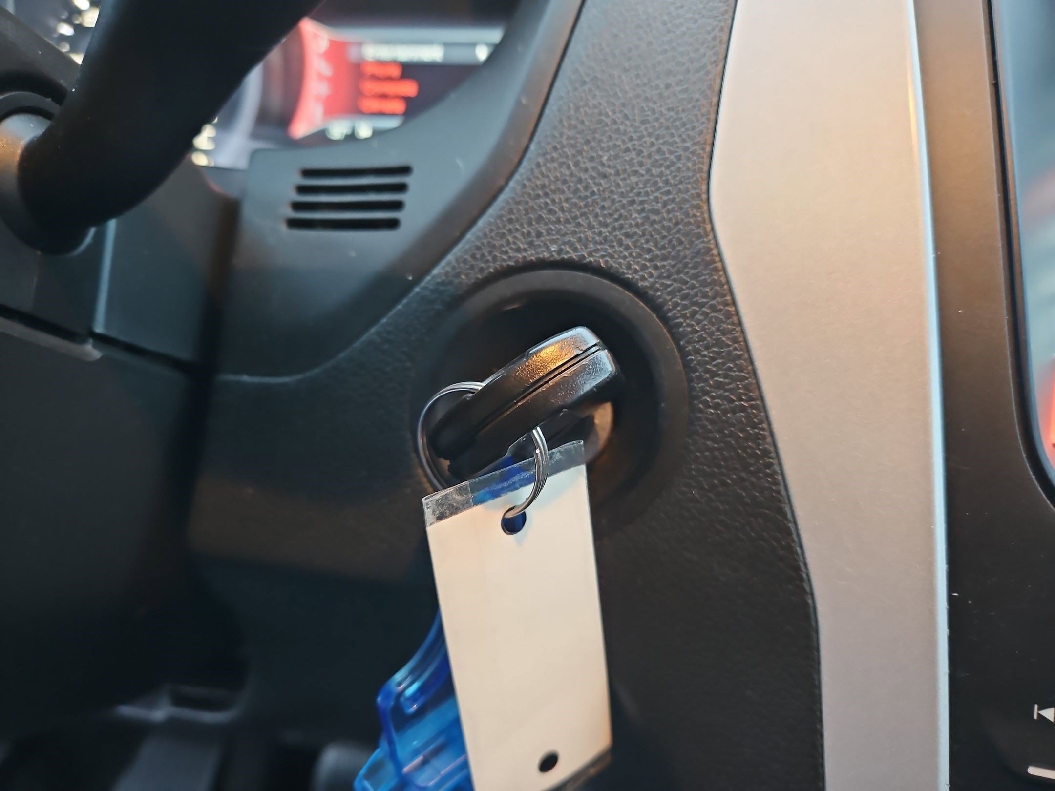 Used 2013 Ford Explorer XLT image 21