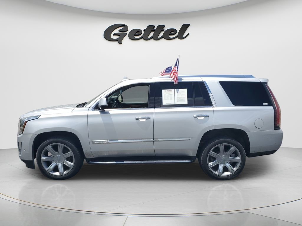 Used 2019 Cadillac Escalade Luxury AWD/4WD image 8