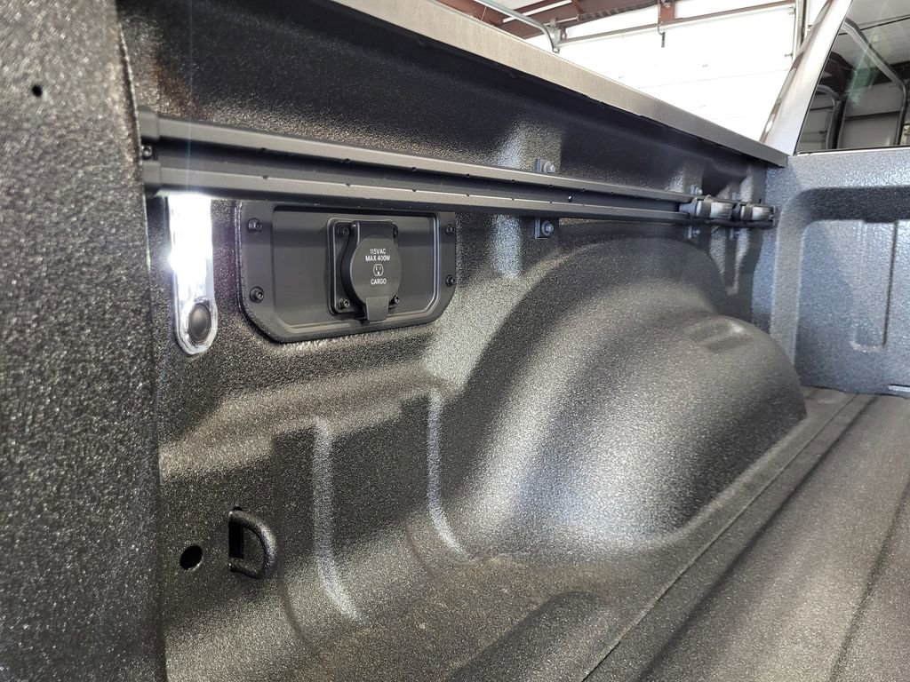 New 2026 RAM 1500 4x4 Crew Cab image 11