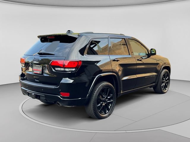 Used 2021 Jeep Grand Cherokee Altitude AWD/4WD image 5