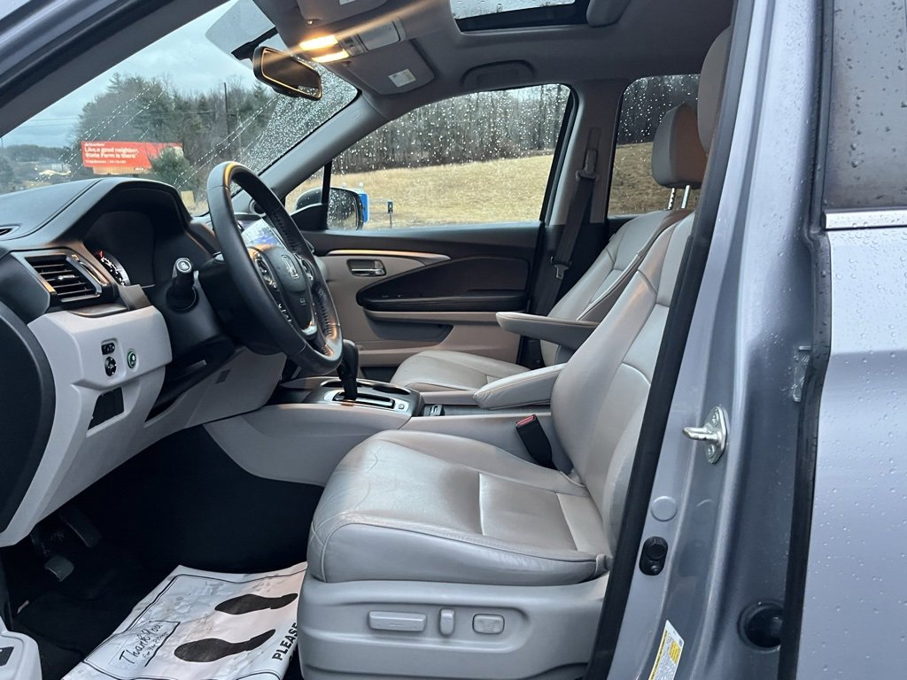 Used 2018 Honda Pilot EX-L image 12