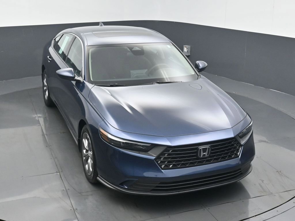 Certified 2024 Honda Accord EX image 3