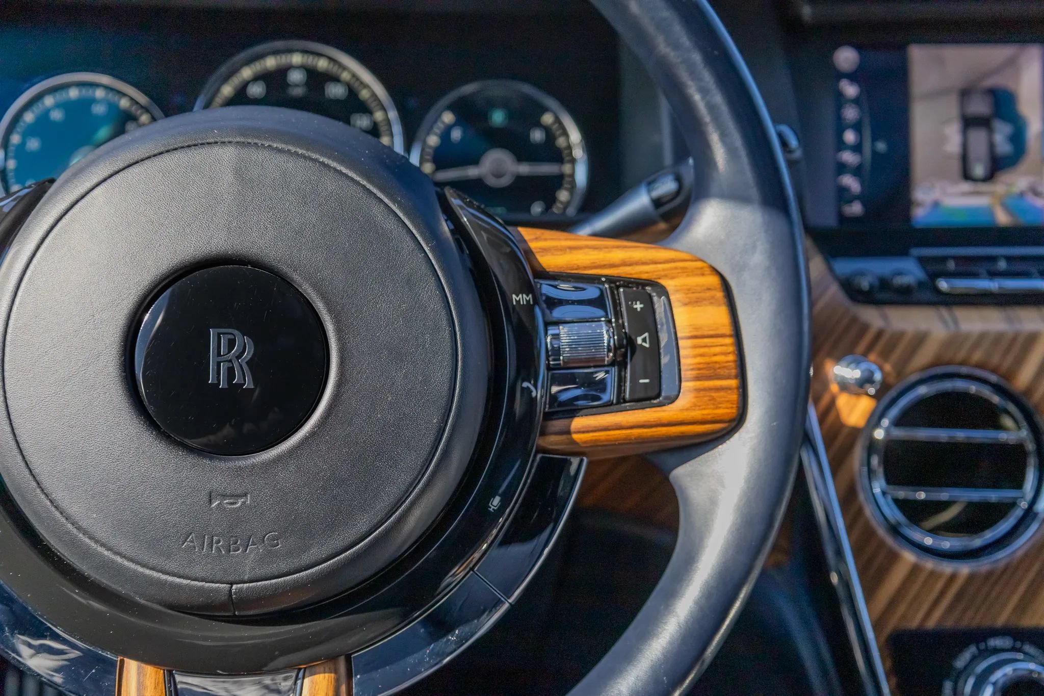 Used 2019 Rolls-Royce Cullinan AWD/4WD image 46