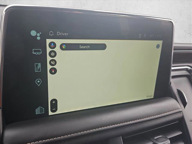 Used 2023 Chevrolet Suburban Premier image 13