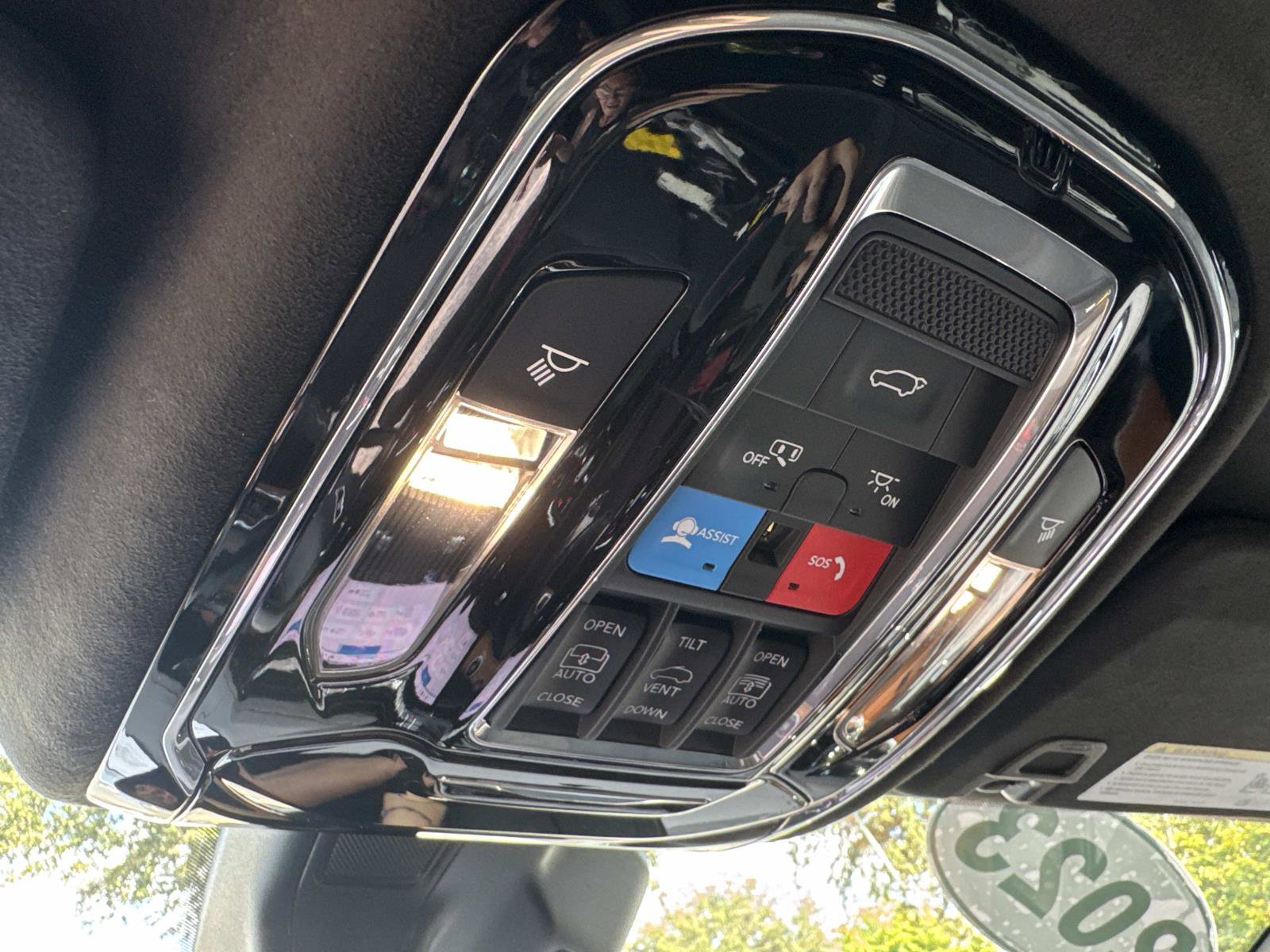 Used 2023 Jeep Grand Cherokee L Summit image 27