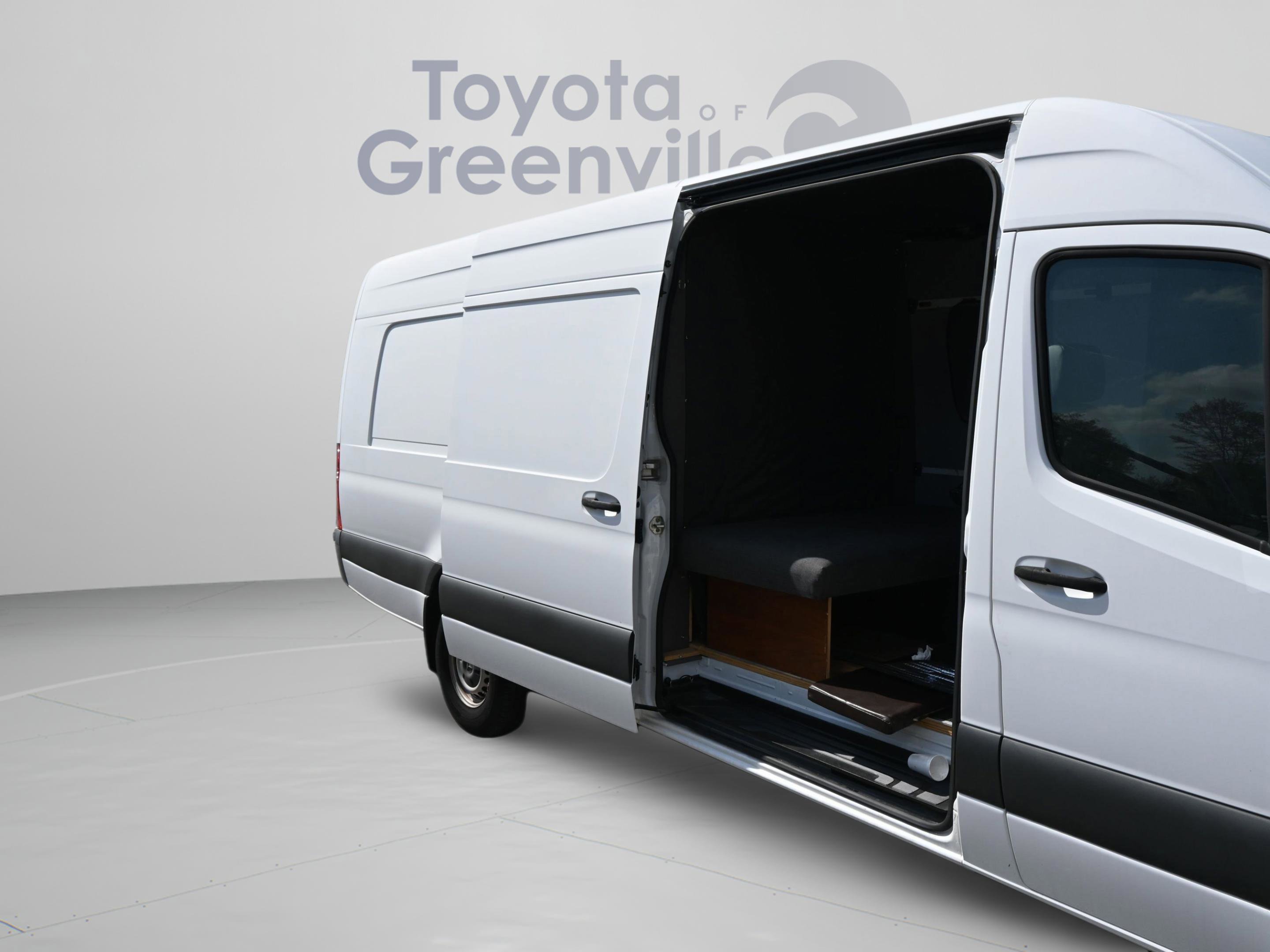 Used 2020 Mercedes-Benz Sprinter 2500 image 31