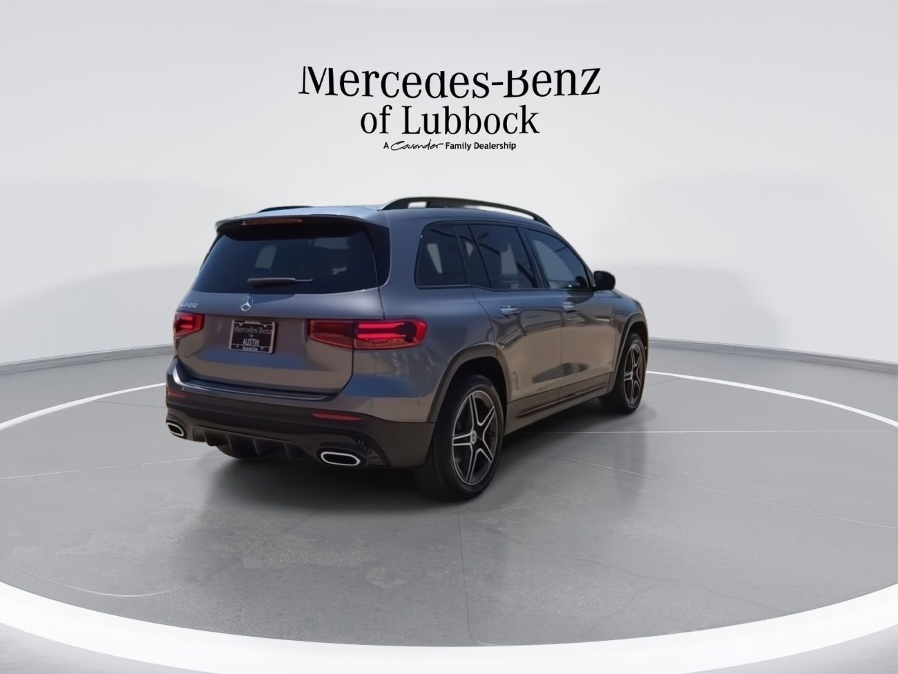 New 2025 Mercedes-Benz GLB 250 image 8