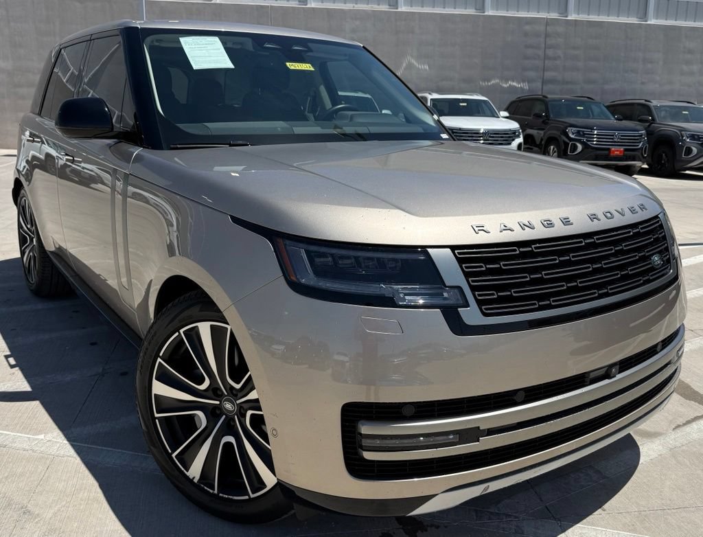 Used 2024 Land Rover Range Rover SE