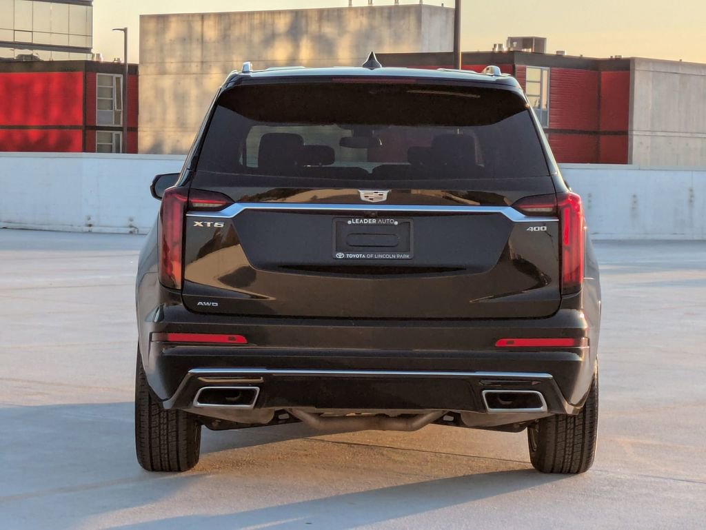 Used 2024 Cadillac XT6 Premium Luxury image 6