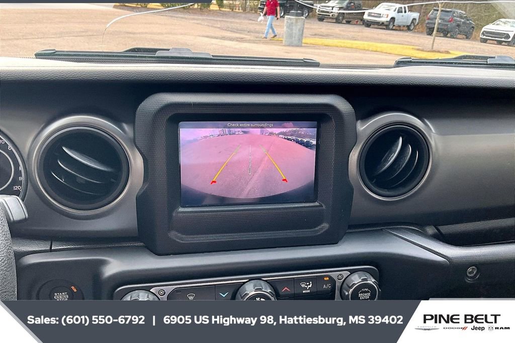 Used 2022 Jeep Wrangler Unlimited Sport image 15