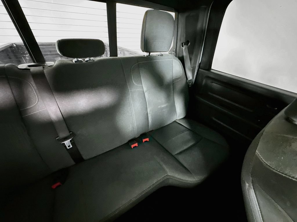 Used 2024 RAM 3500 Tradesman w/ Chrome Appearance Group AWD/4WD image 15