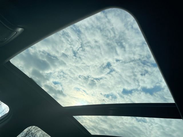 Certified 2023 Cadillac XT6 Luxury image 18