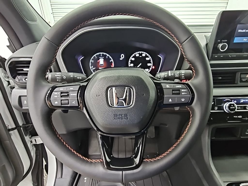 New 2025 Honda Pilot Sport image 22