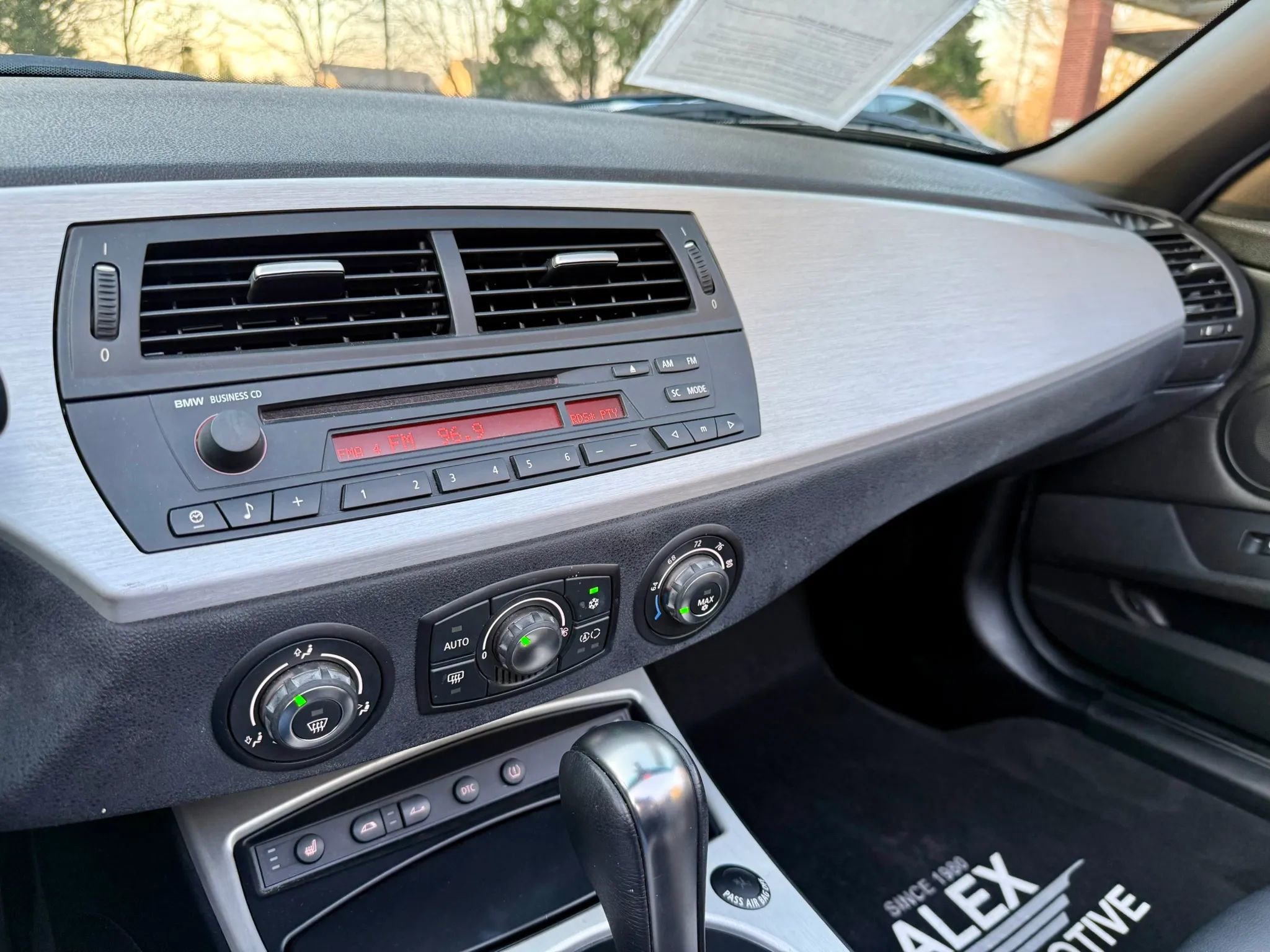 Used 2006 BMW Z4 3.0si image 33