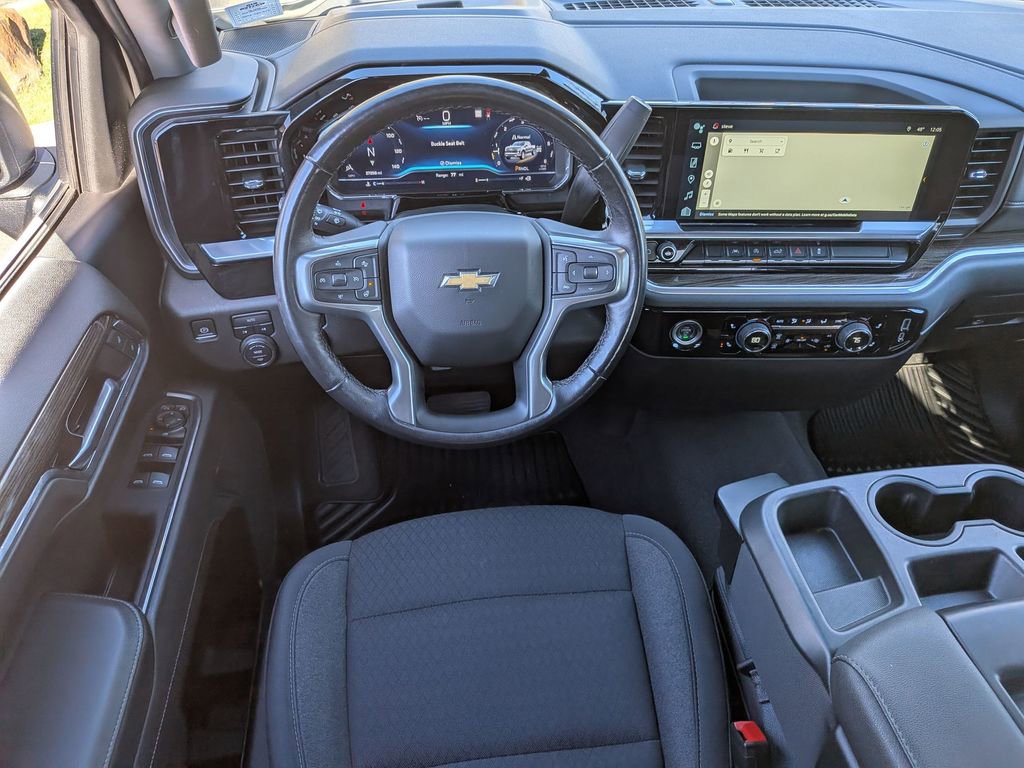 Used 2022 Chevrolet Silverado 1500 LT image 26