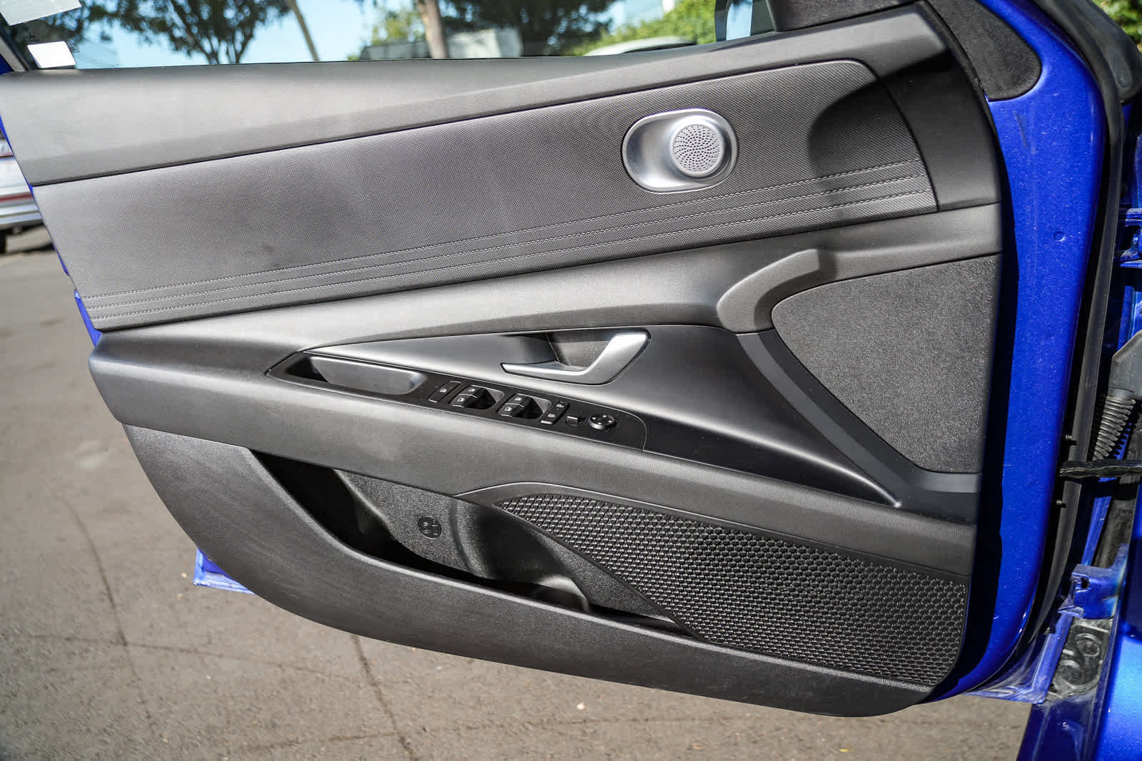 Certified 2024 Hyundai Elantra SEL FWD image 21