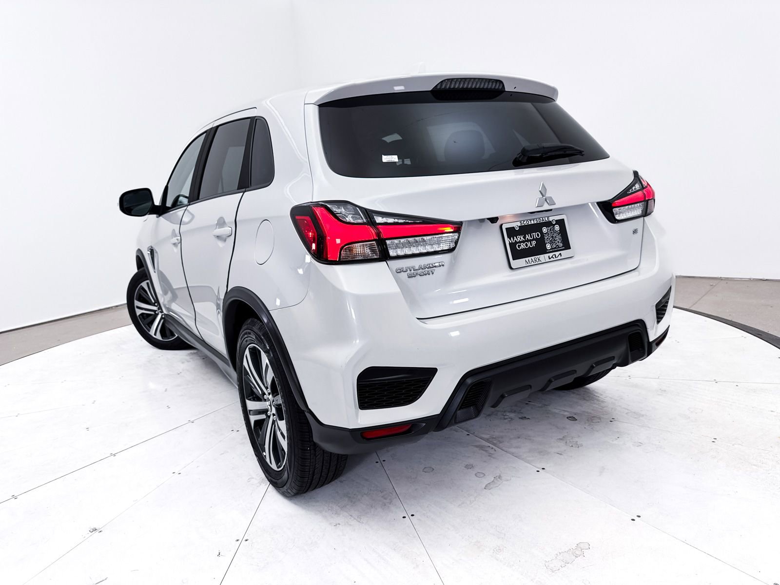 Used 2021 Mitsubishi Outlander Sport SE image 6
