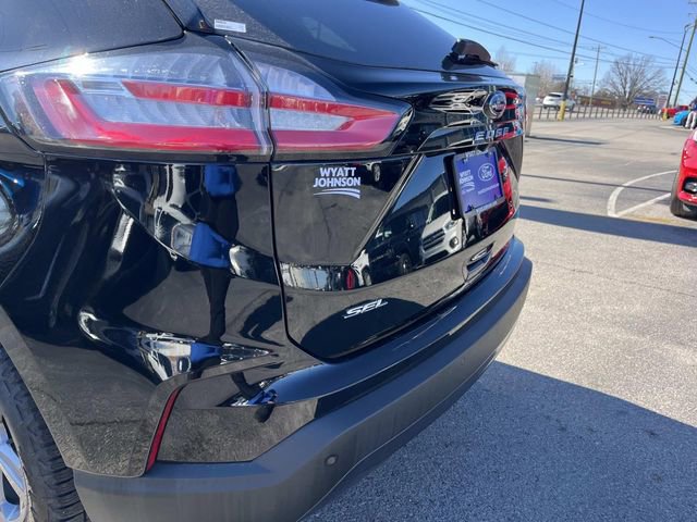 Certified 2024 Ford Edge SEL w/ Sport Appearance Package image 10