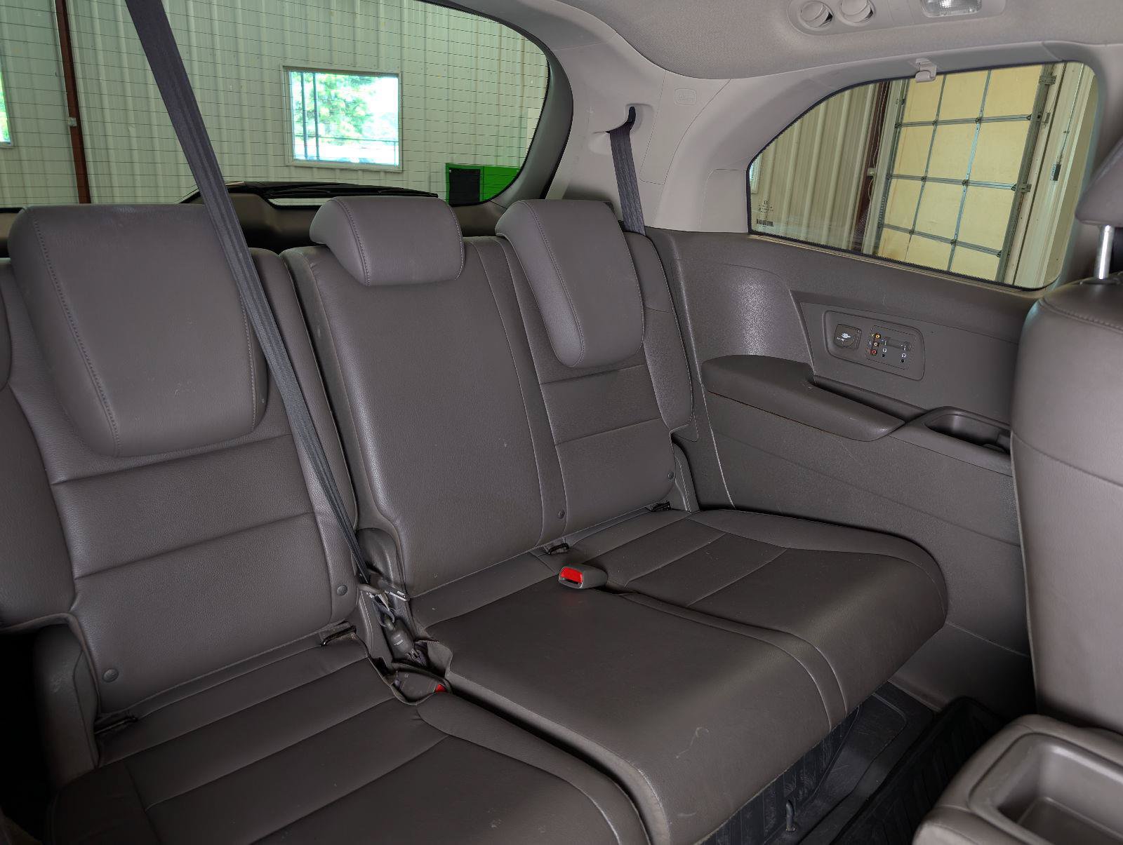 Used 2015 Honda Odyssey EX-L image 47