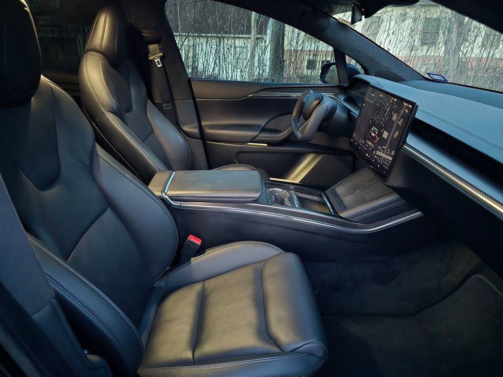 Used 2022 Tesla Model X Plaid image 54