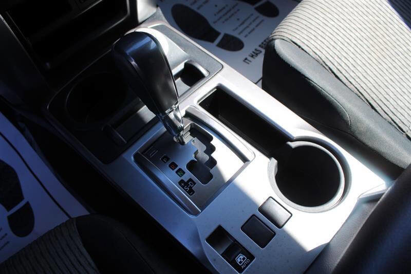 Used 2016 Toyota 4Runner SR5 image 21